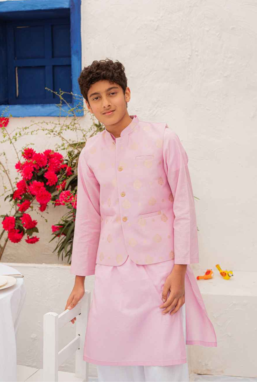Hummingbirdspk - Lavender &amp; Gold Jacquard Waistcoat - 1 piece