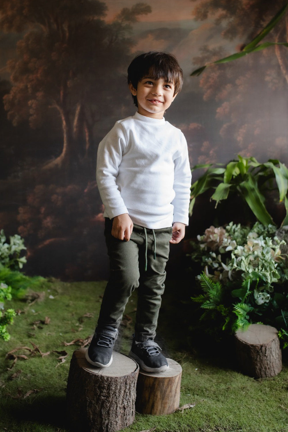Hummingbirdspk - Moss Green cotton pull up chinos - 1 Piece