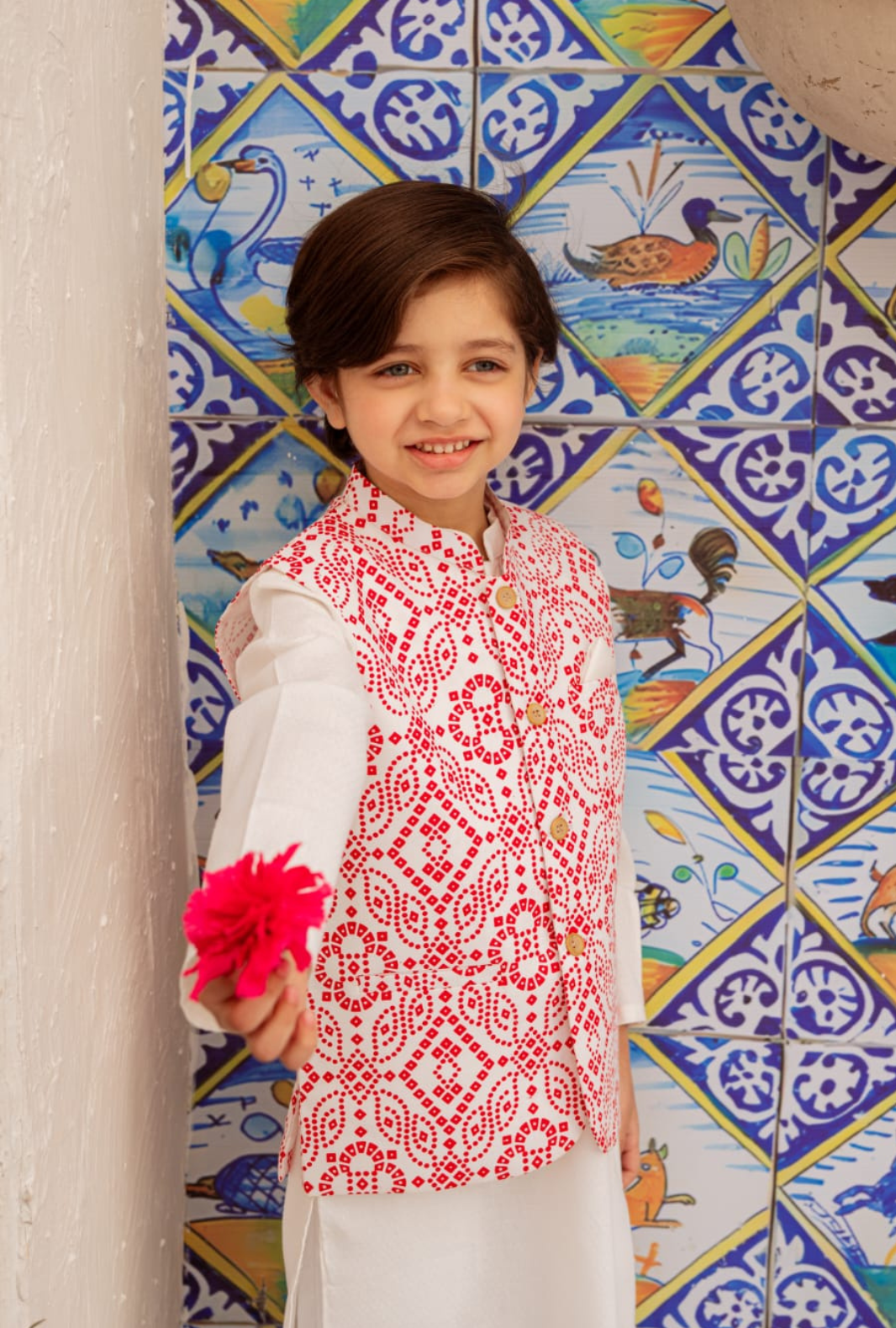 Hummingbirdspk - Red &amp; White Chunri Waistcoat - 1 Piece