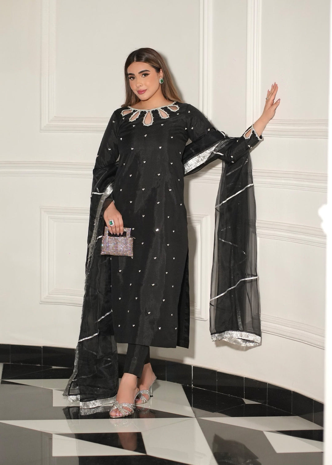 Allure by Ih - Roha - Black - 3 Piece