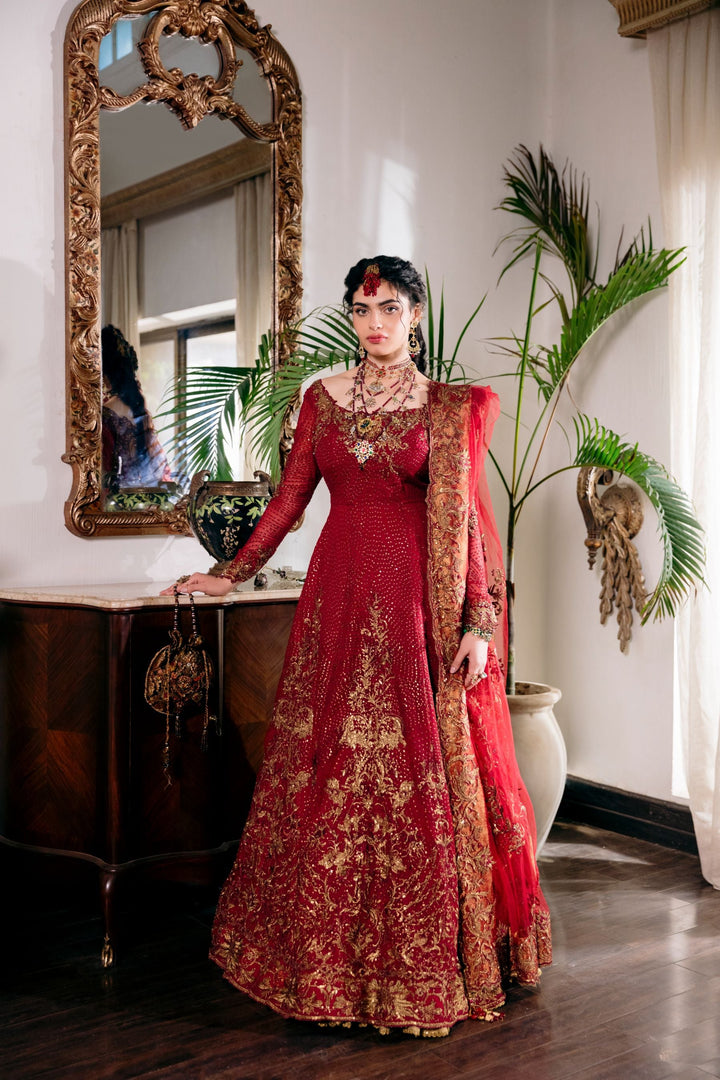 Nilofer Shahid - Whispers of the heart - Red - 2 Piece