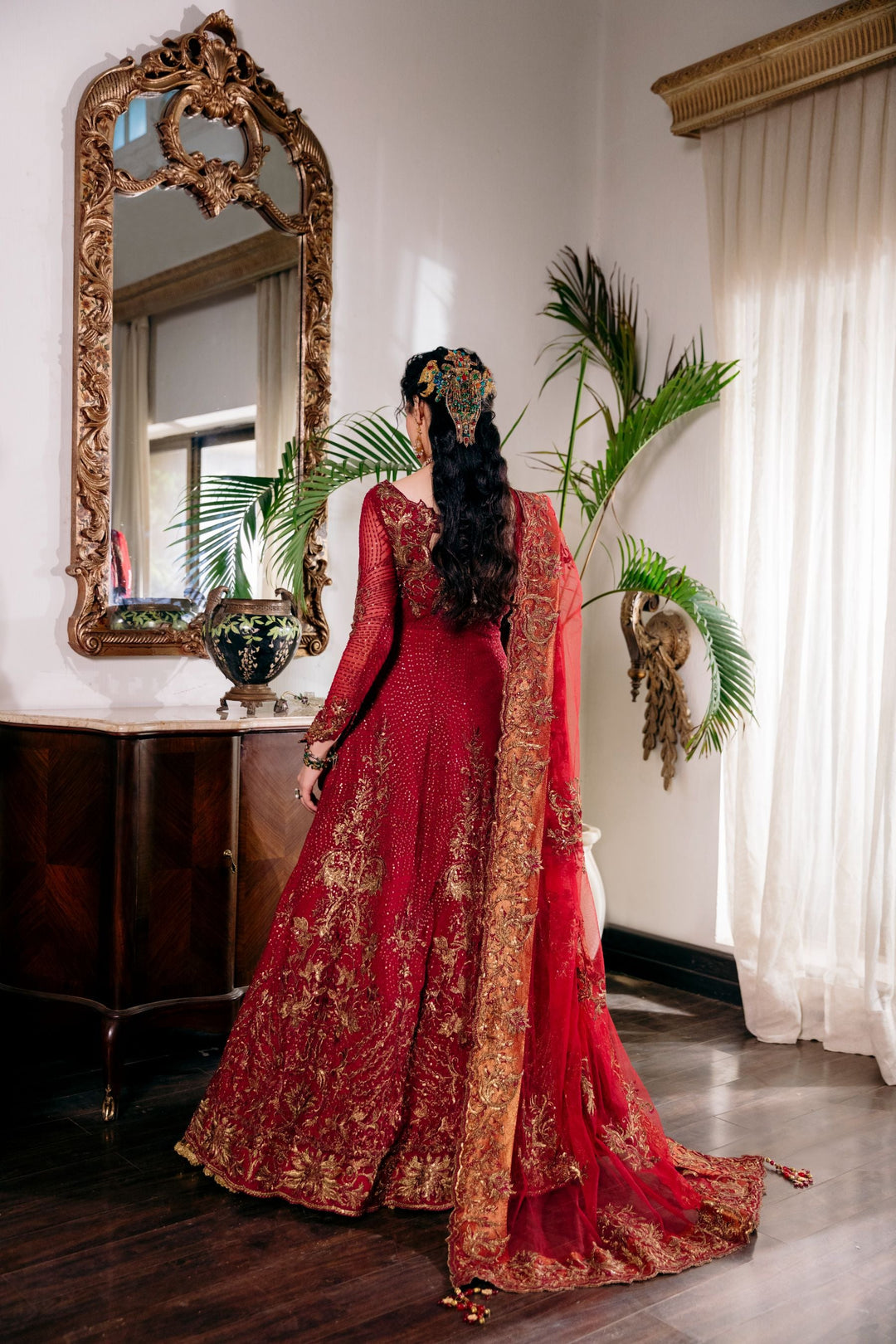 Nilofer Shahid - Whispers of the heart - Red - 2 Piece