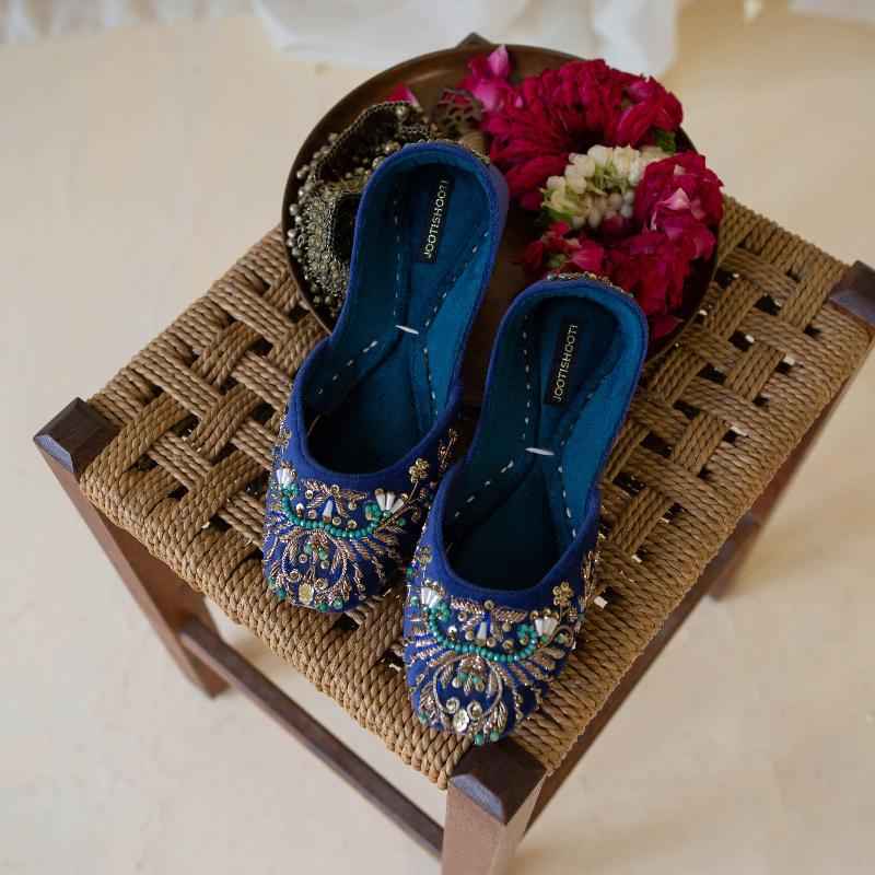 JootiShooti - Feroza Khussa (Blue)