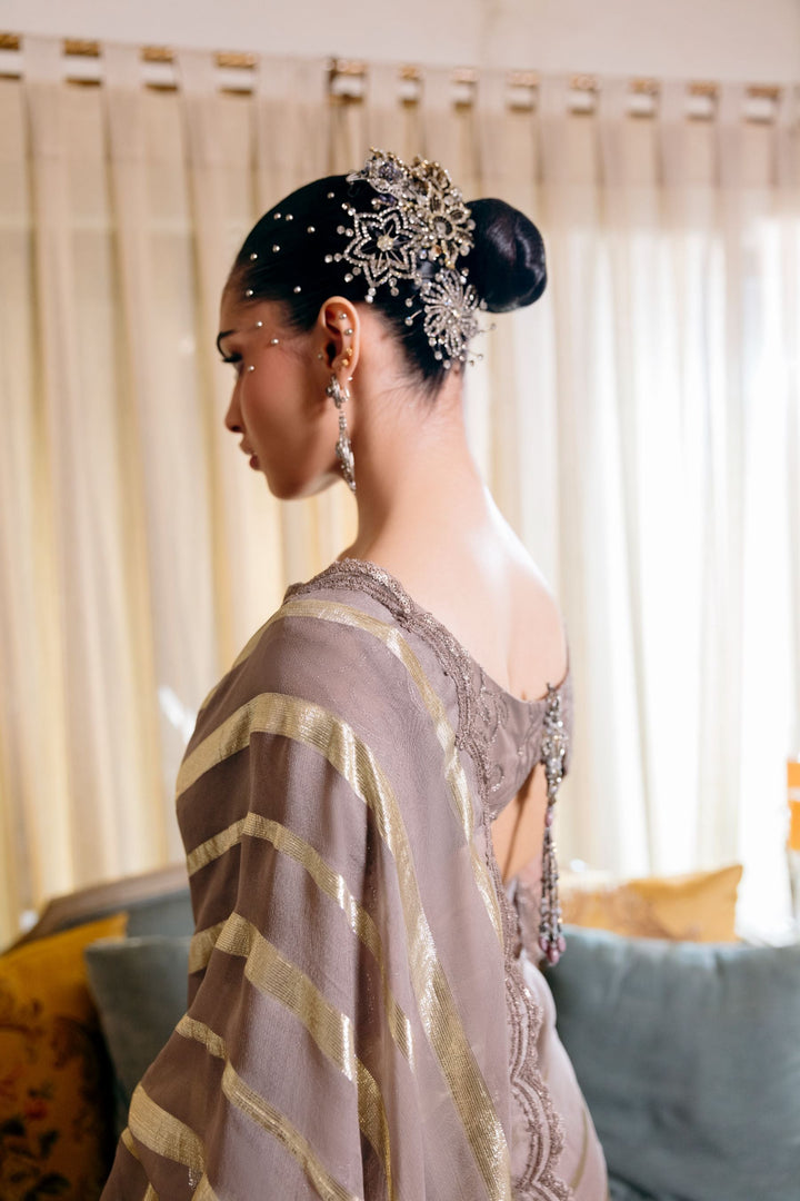 Nilofer Shahid - Mystic night - Grey - Saree