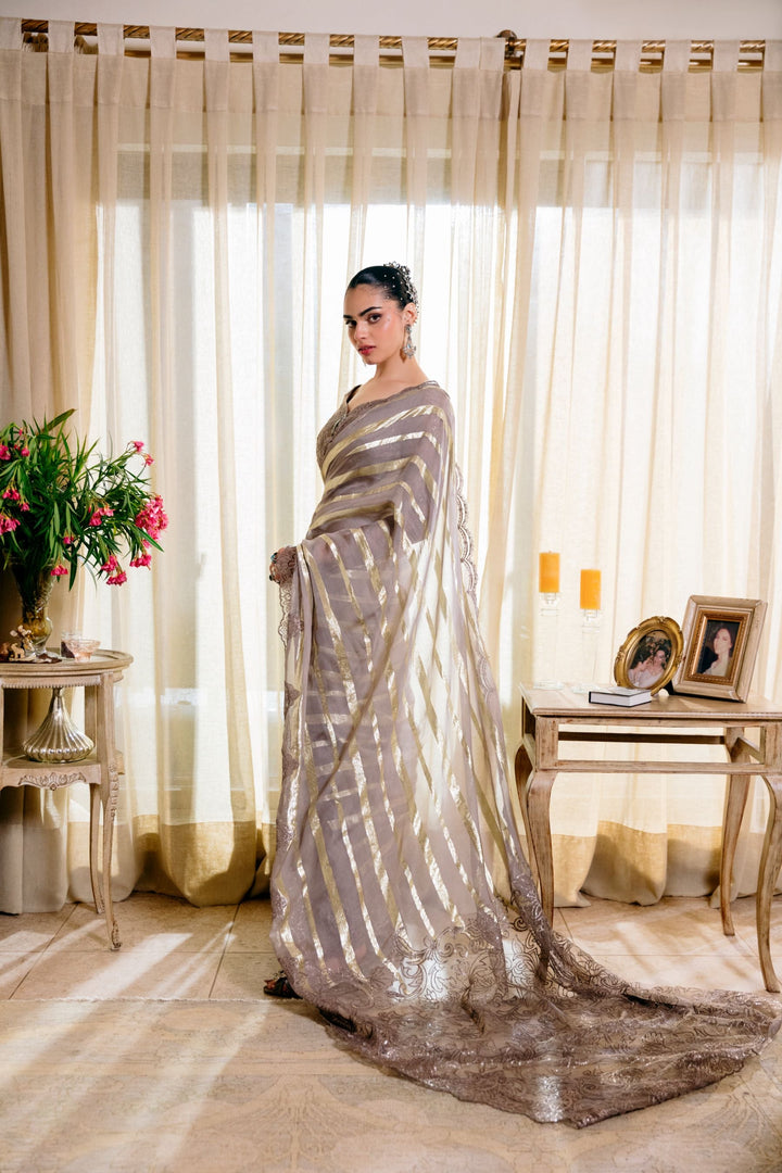 Nilofer Shahid - Mystic night - Grey - Saree