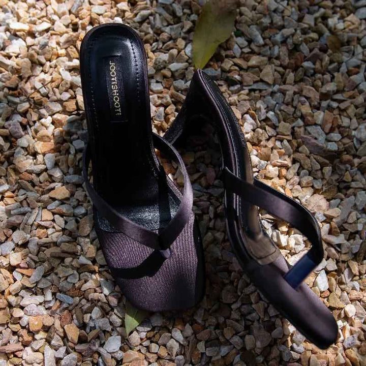 JootiShooti - Nina Charcoal