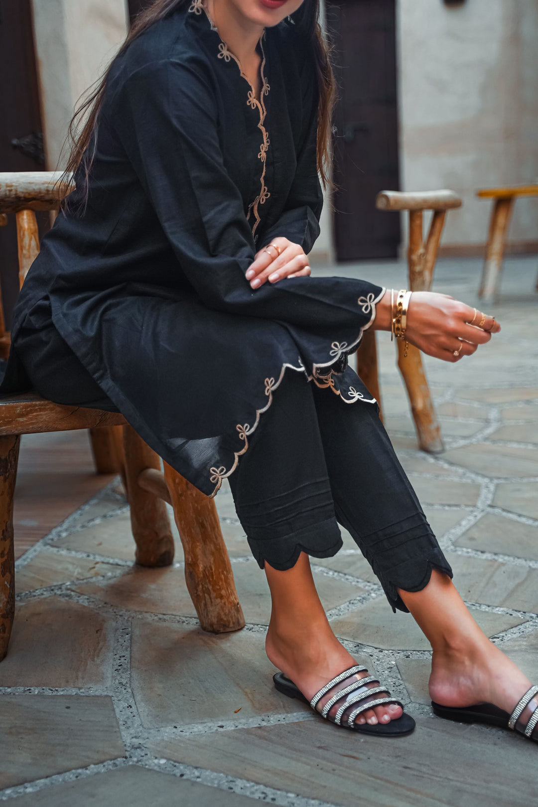 Ombrella - Ethereal in Black - khaddar