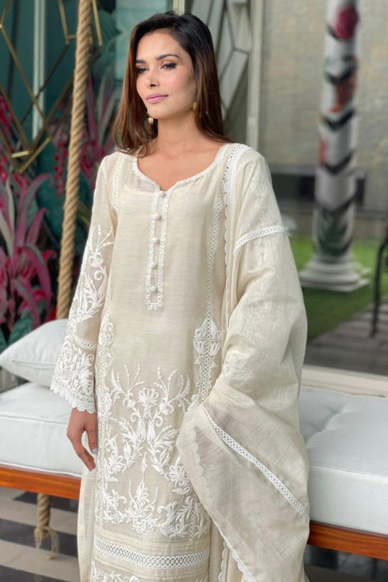 Irum Ghani Trends - Dainty - 3 Piee - Khaadi Organza