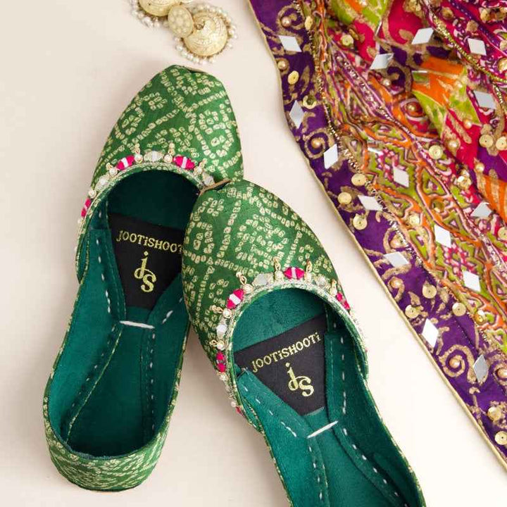 JootiShooti - Bandhani Emerald Khussa For Women
