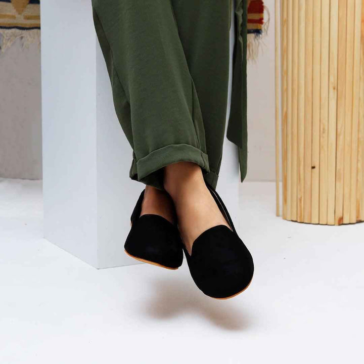 JootiShooti - Classic Black Loafers
