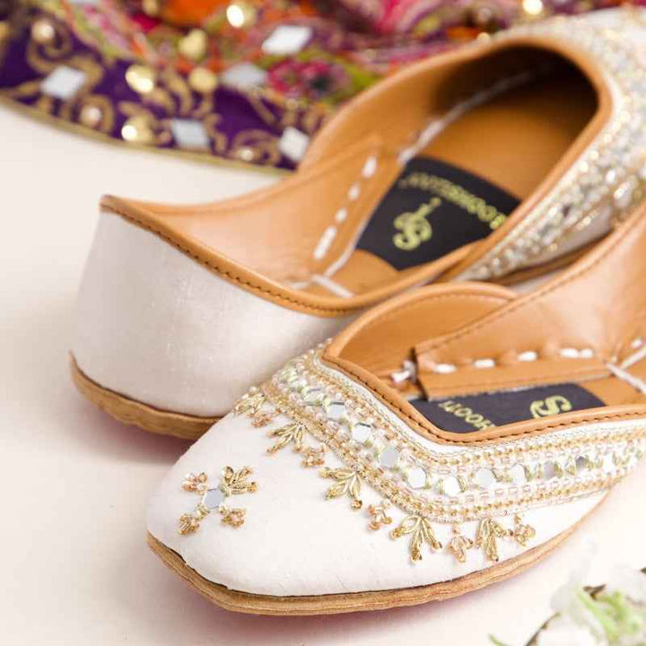 JootiShooti - Mehfil Mirror Ivory Glow Khussa For Women
