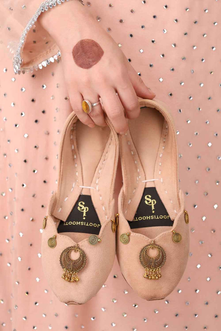 JootiShooti - Mehvar Blush Cream Khussa For Women