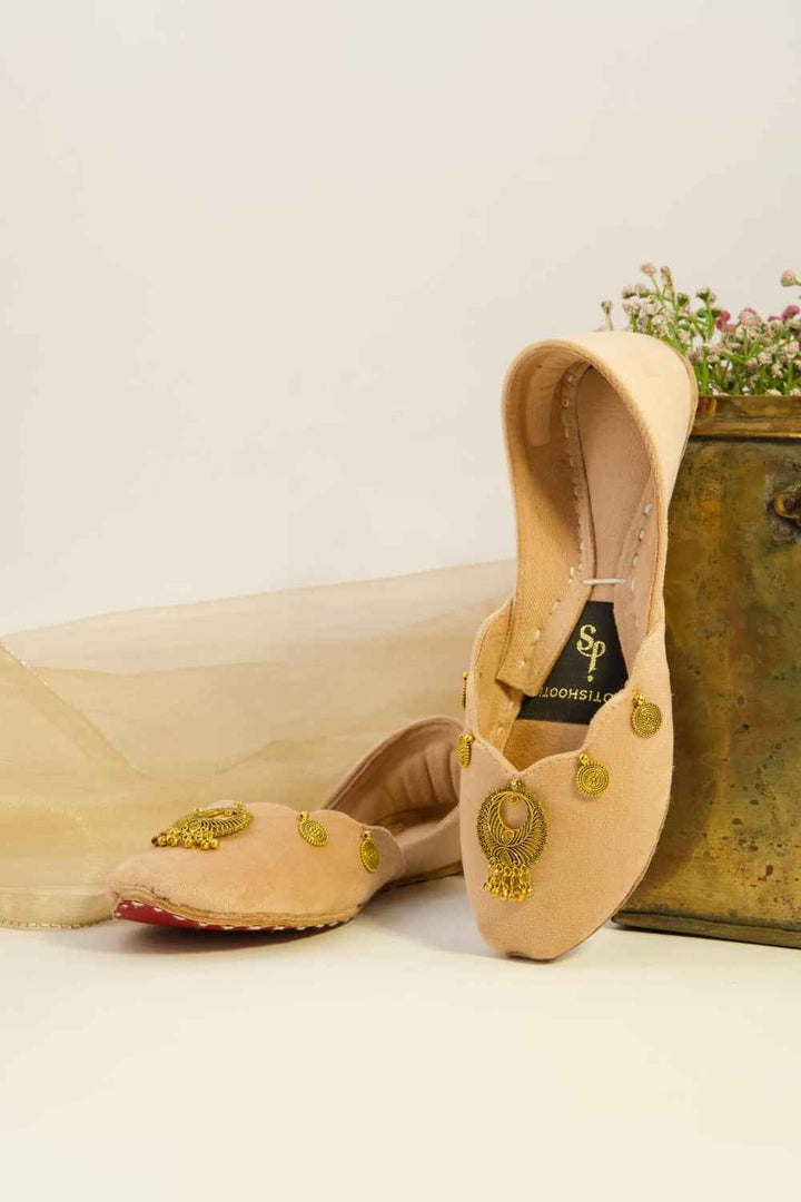 JootiShooti - Mehvar Blush Cream Khussa For Women