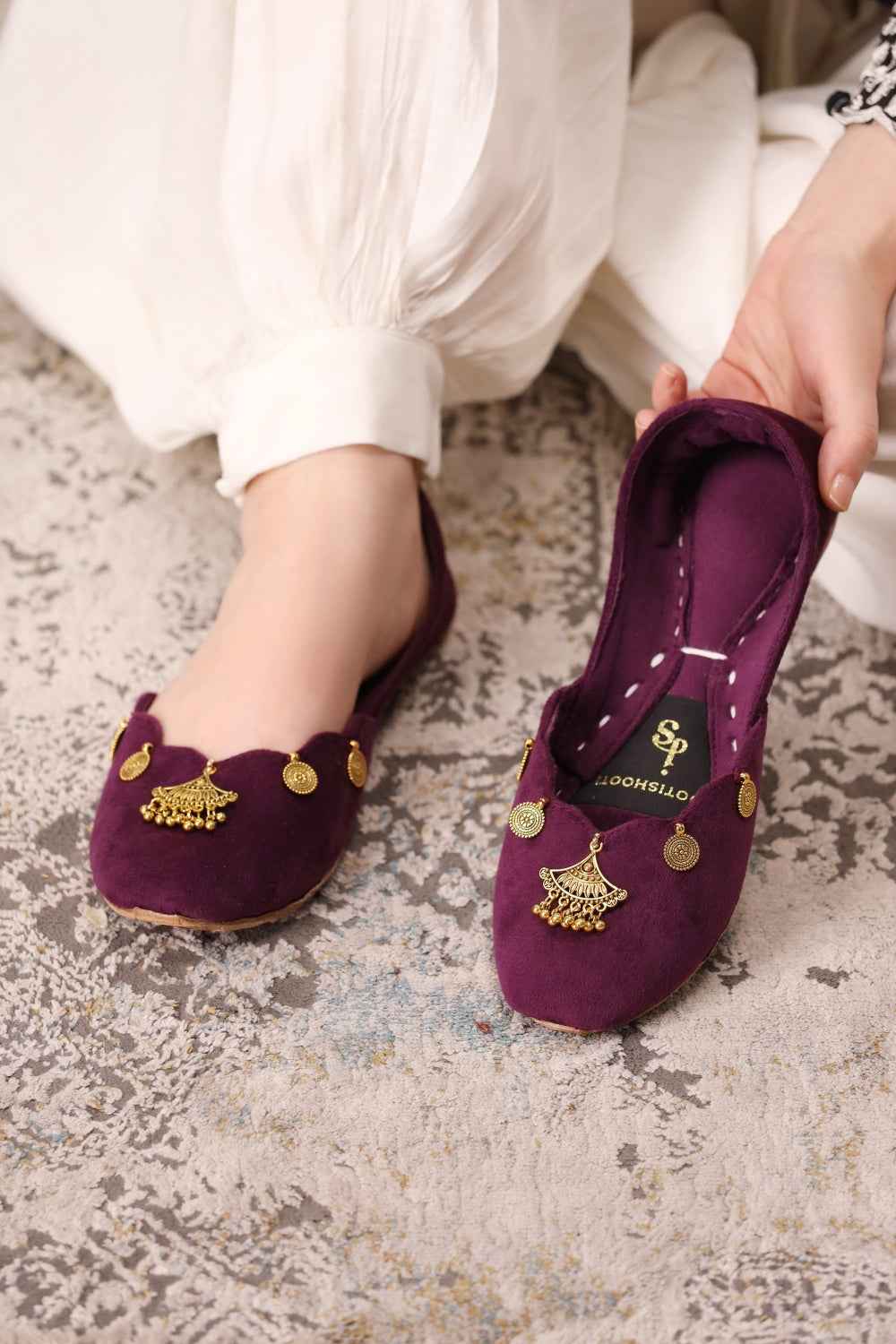 JootiShooti - Mehvar Plum Khussa For Women