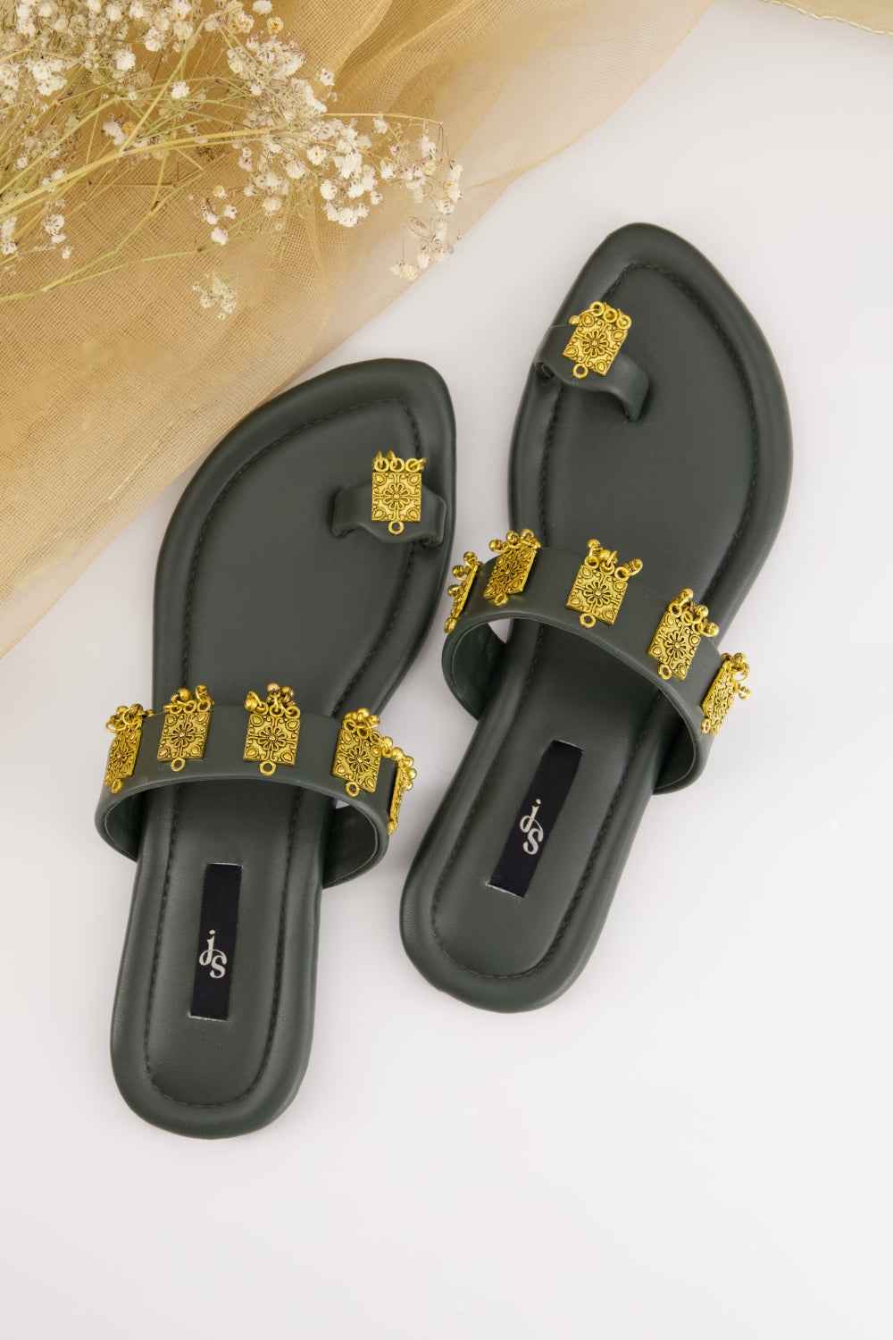JootiShooti - Nauratan Dark Olive Kolhapuri For Women