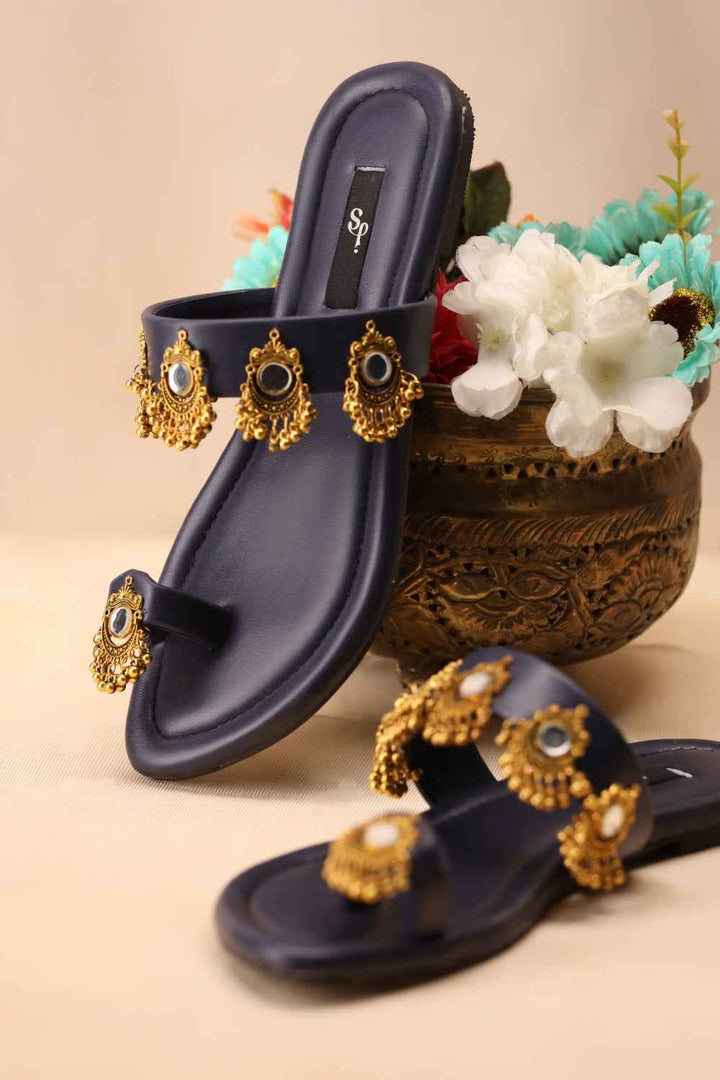 JootiShooti - Nauratan Navy Kolhapuri For Women