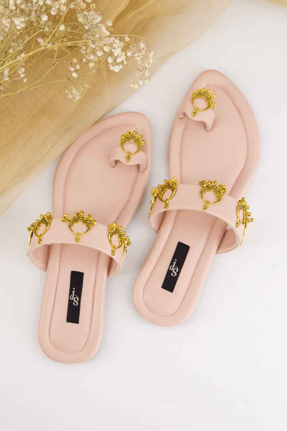 JootiShooti - Nauratan Pink Kolhapuri For Women