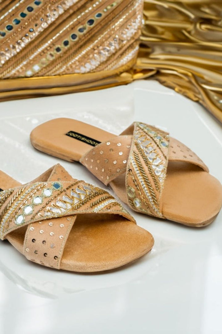 JootiShooti - Ronak Slides (Golden)