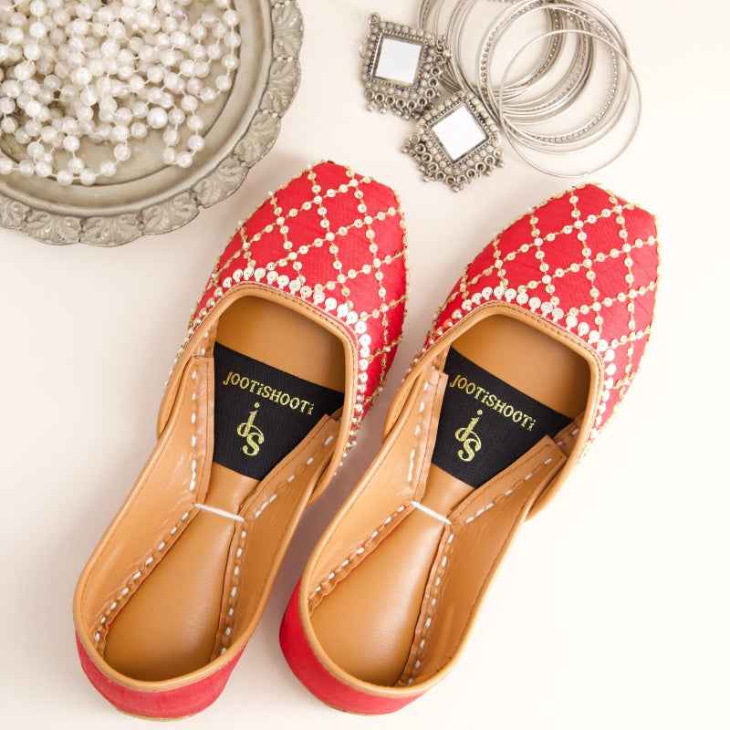 JootiShooti - Shimmer Jaal Rani Red Khussa For Women