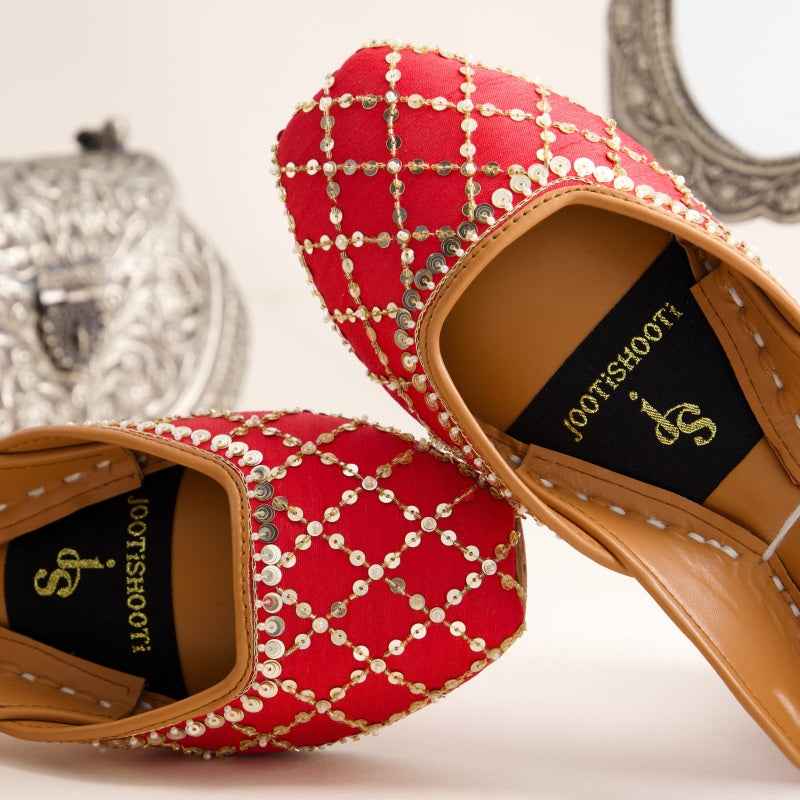 JootiShooti - Shimmer Jaal Rani Red Khussa For Women