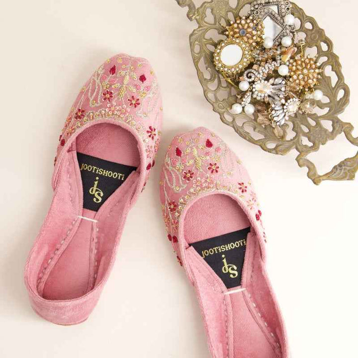 JootiShooti - Birdie Beat (Pink) Khussa For Women