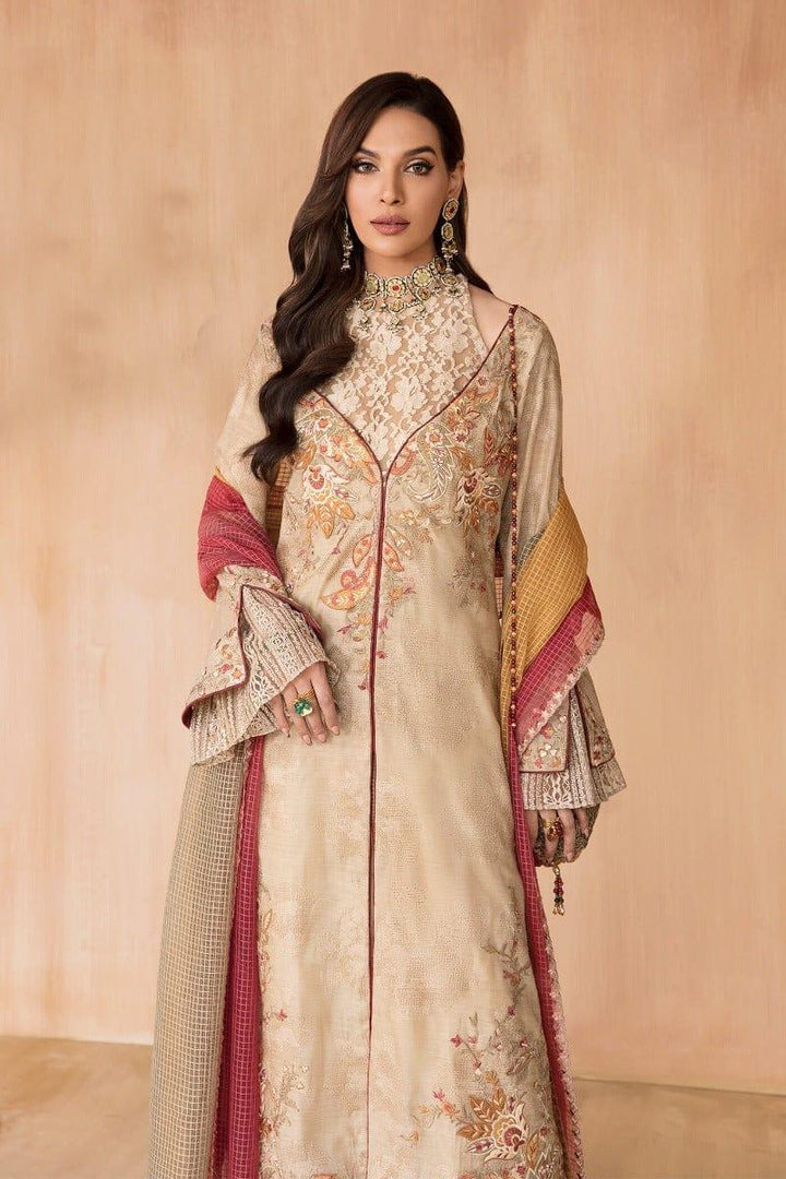 Kanwal Aftab in Nilofer Shahid - Coral Bells - Embroidered - 3 Piece