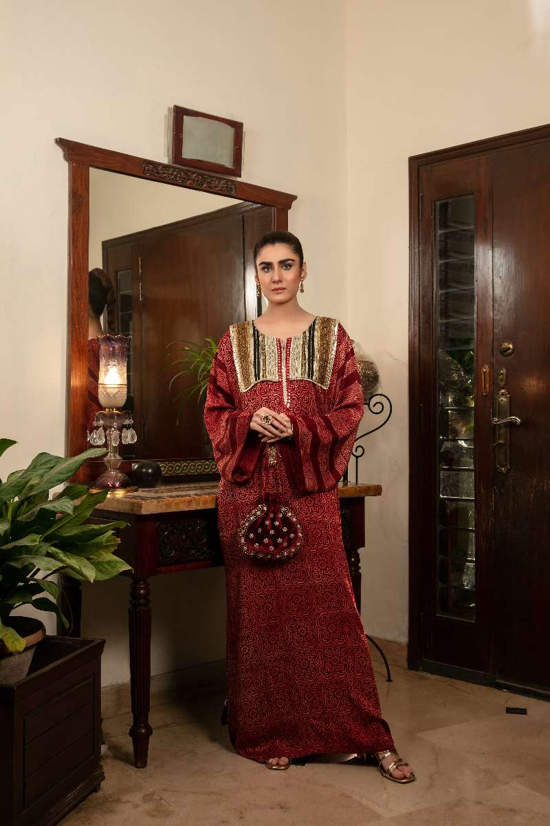 Khanz - Nari Shamooz Silk Kaftaan For Women - Red - 1 Piece