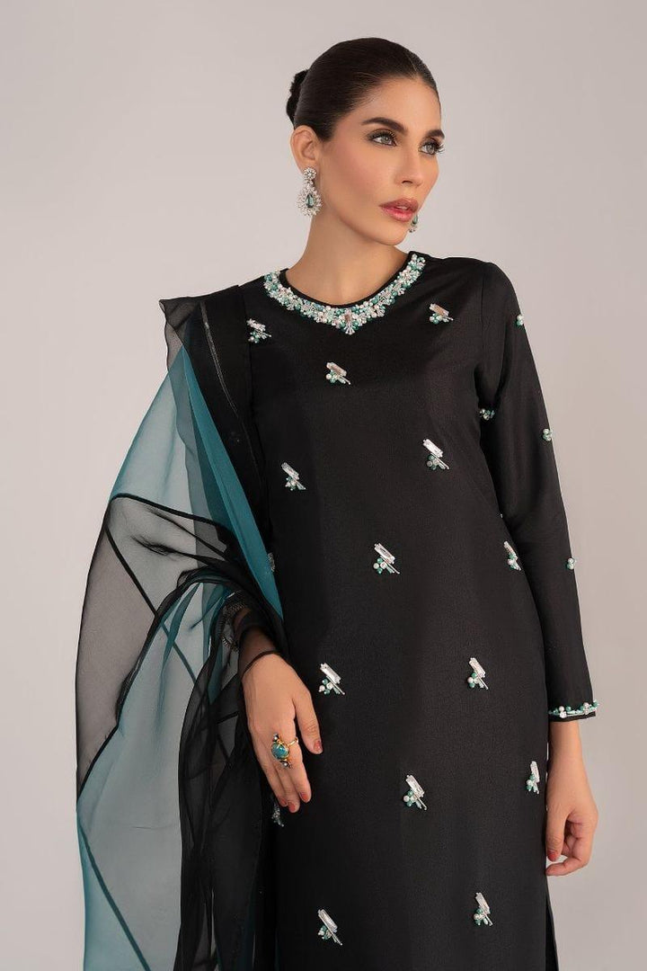 Kinza Hashmi in Allure by Ih - MIA Silk Suit For Women - Black - 3 Piece
