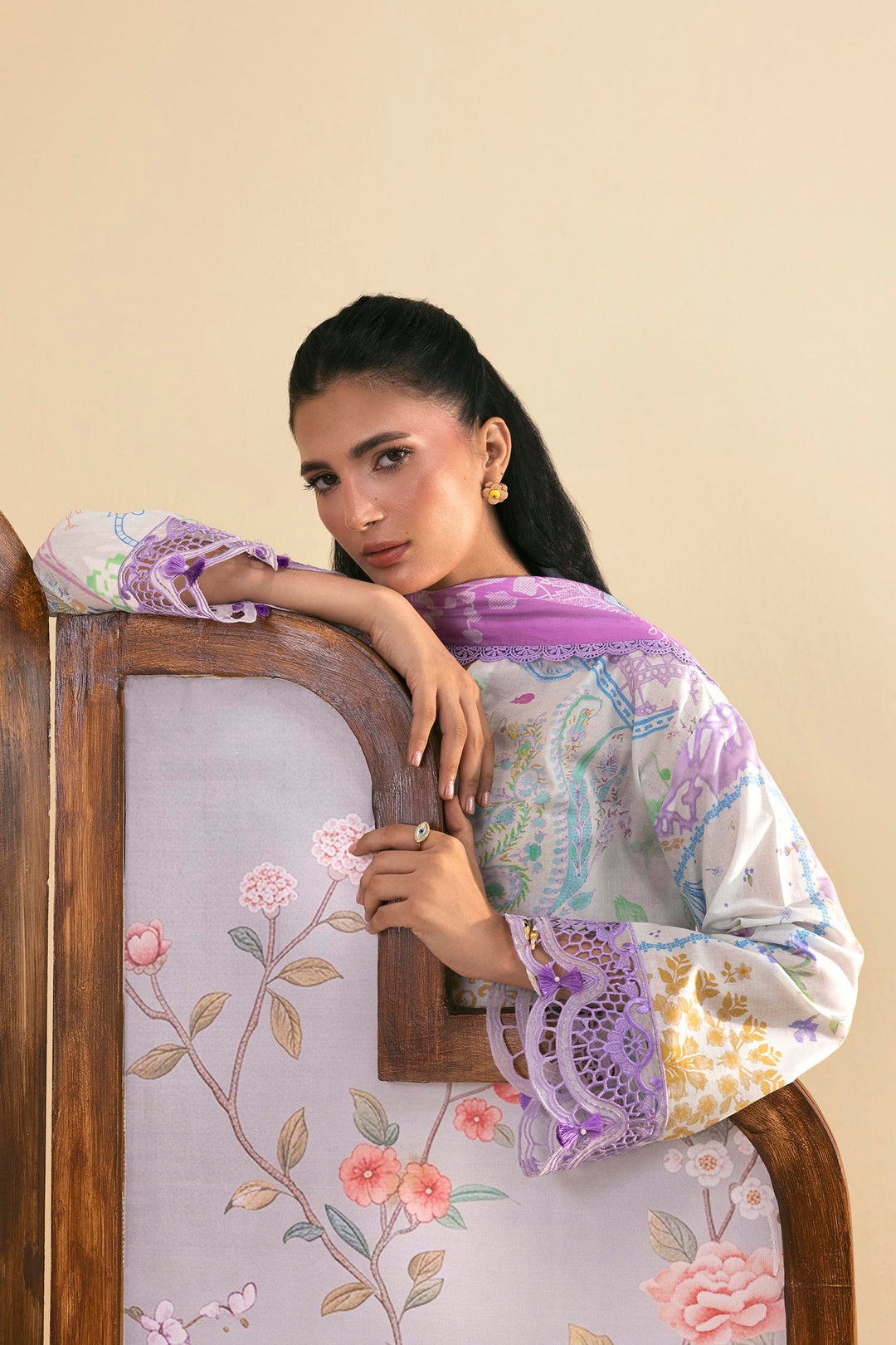 Sana Safinaz Embroidered 3 Piece Lawn Suit Unstitched White