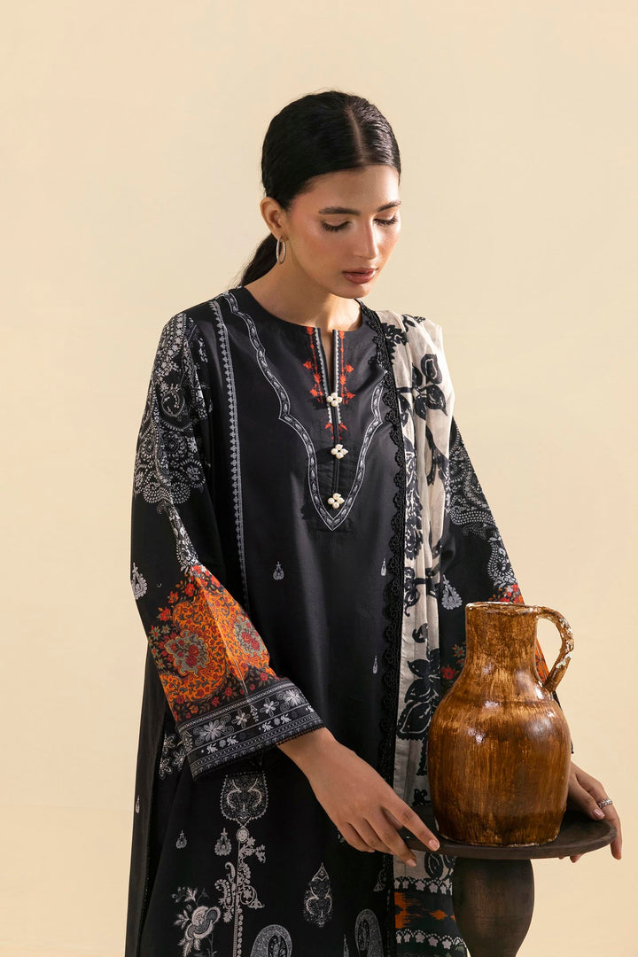 Sana Safinaz Embroidered 3 Piece Lawn Suit Unstitched Black