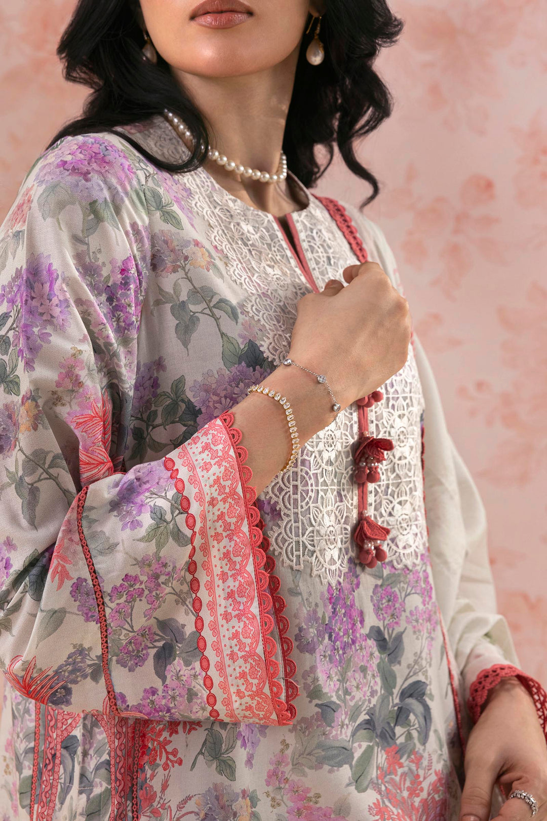 Sana Safinaz Embroidered 3 Piece Lawn Suit Unstitched Off White