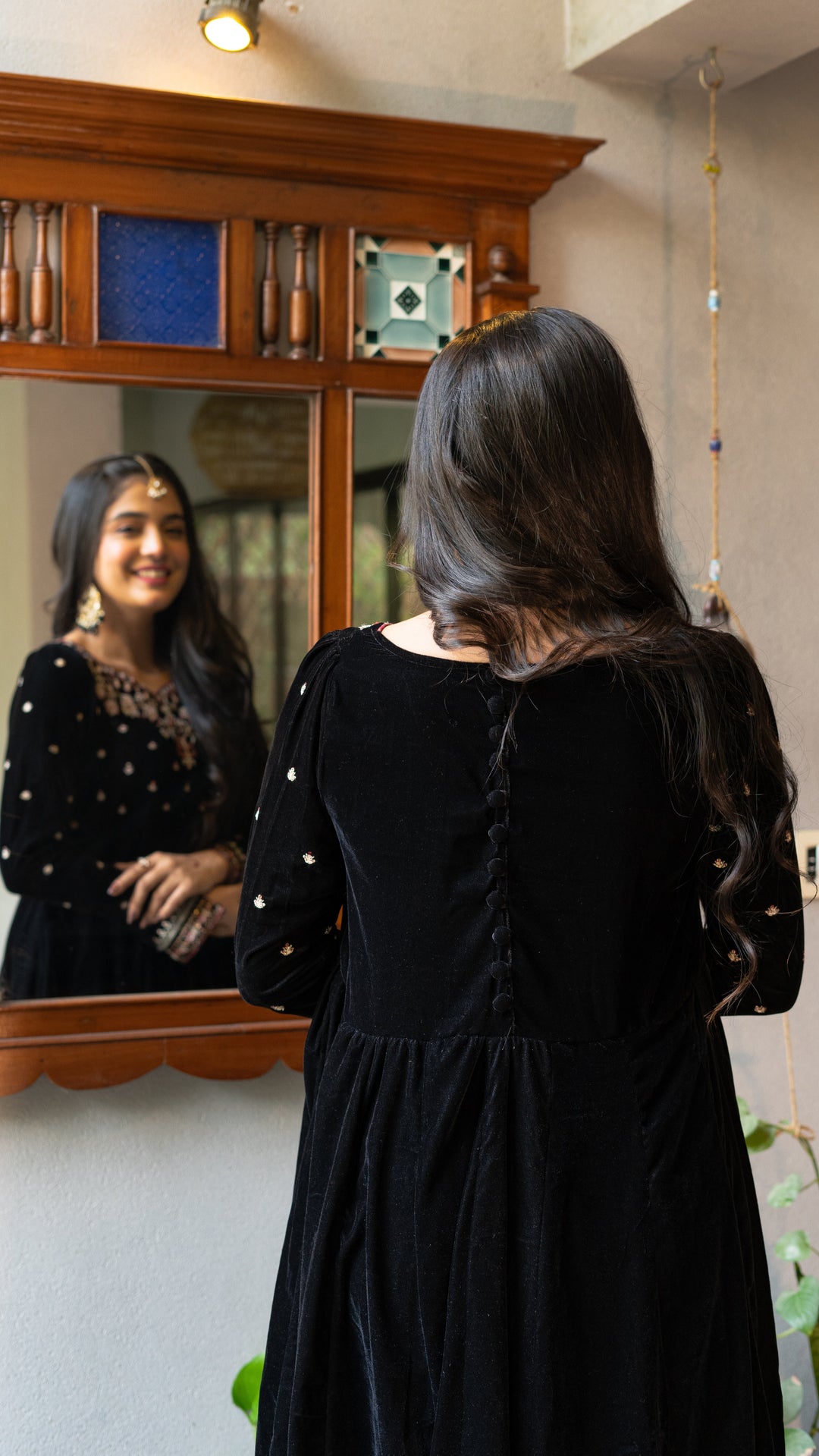 Omal by Komal - Dur-e-Shehwar - (Limited Edition) - Black - Velvet - 3 Piece