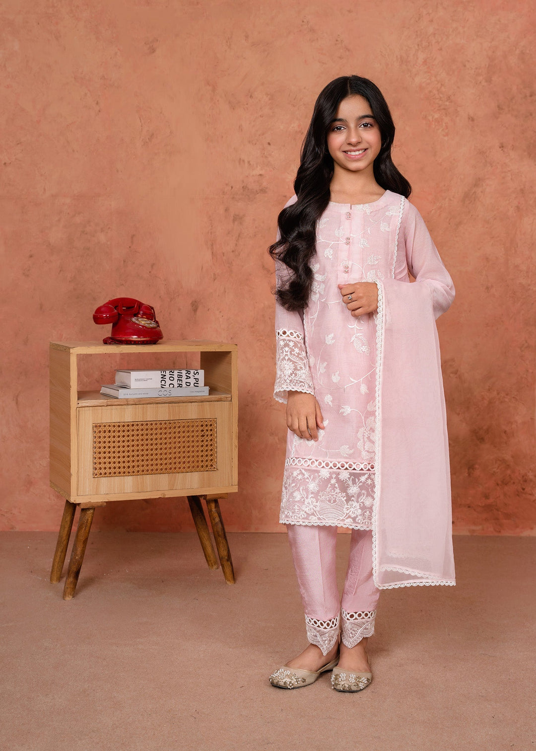 Laleen Hoori 3 Piece Suit Pink