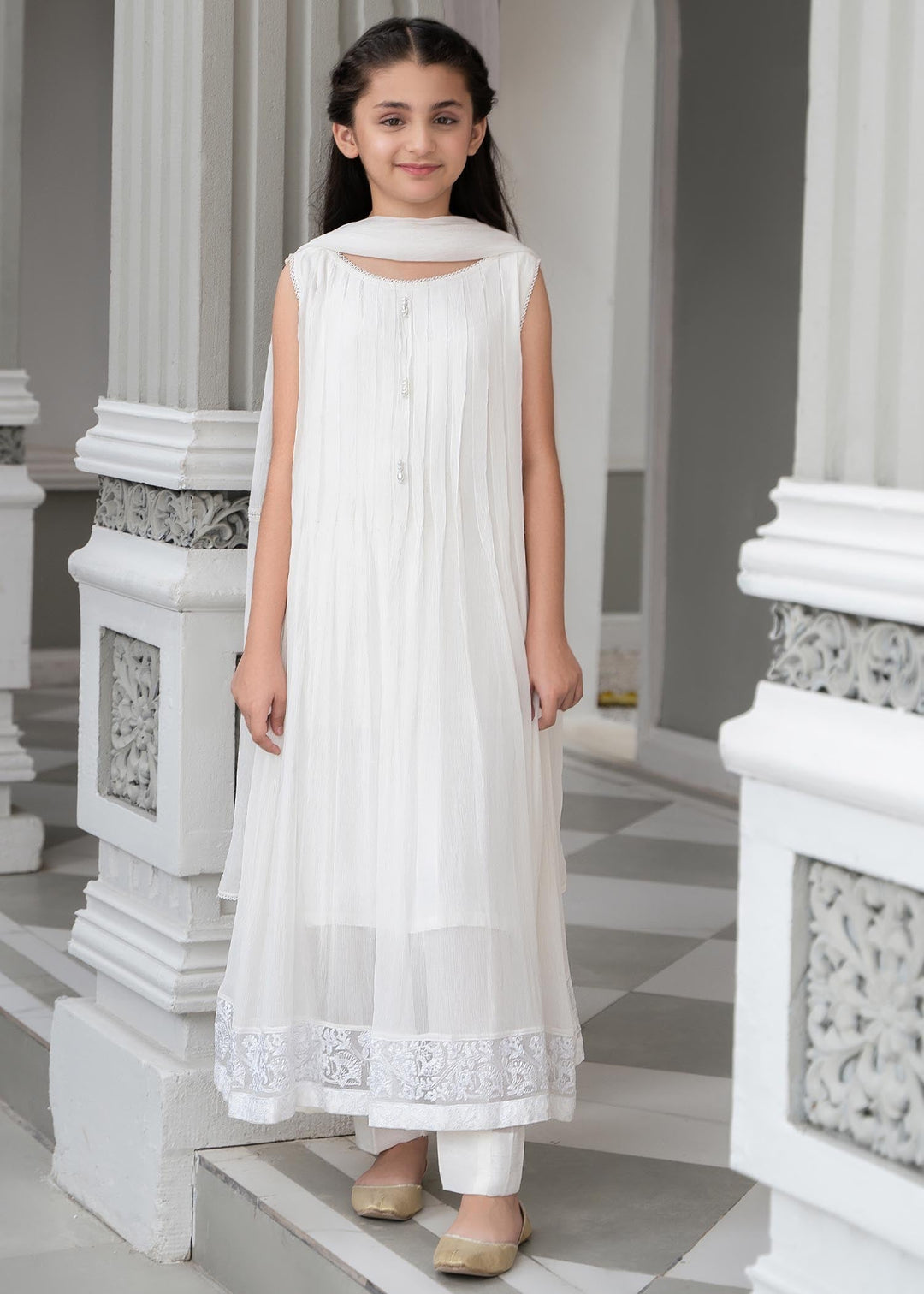 Laleen Nila Pishwas White 3 Piece