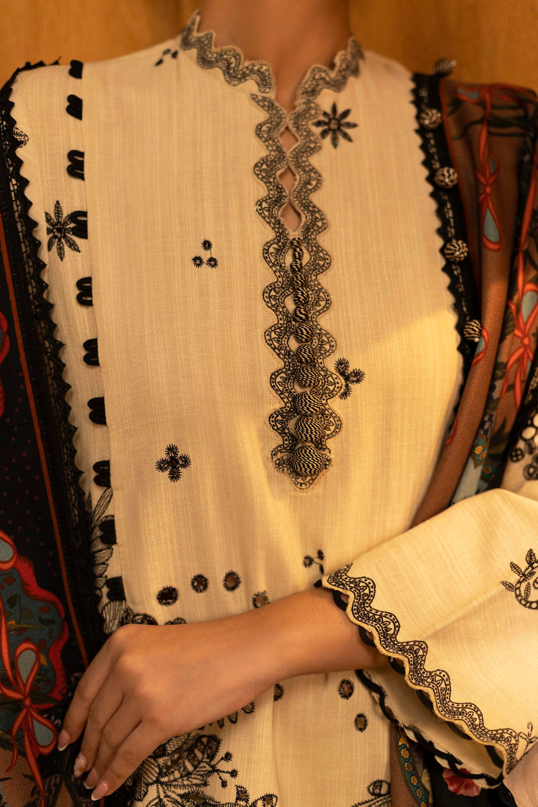 Sana Safinaz - Slub Muzlin - 3 Piece - Unstitched - M253-005B-3Ap