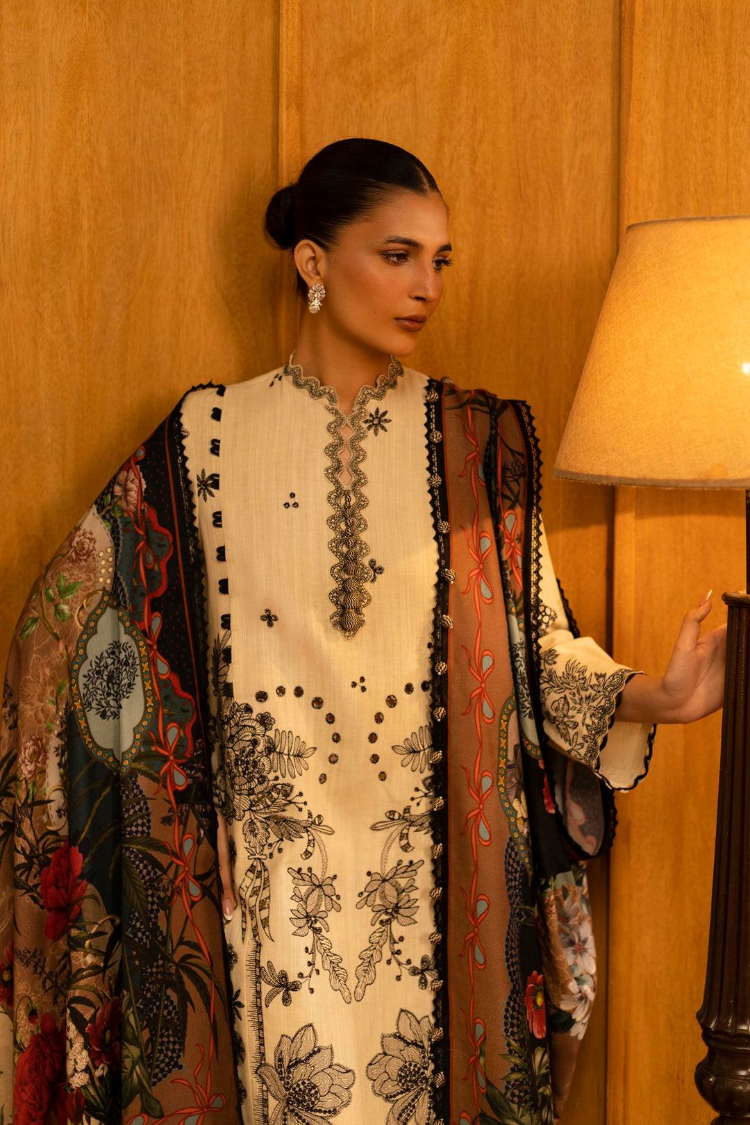 Sana Safinaz - Slub Muzlin - 3 Piece - Unstitched - M253-005B-3Ap