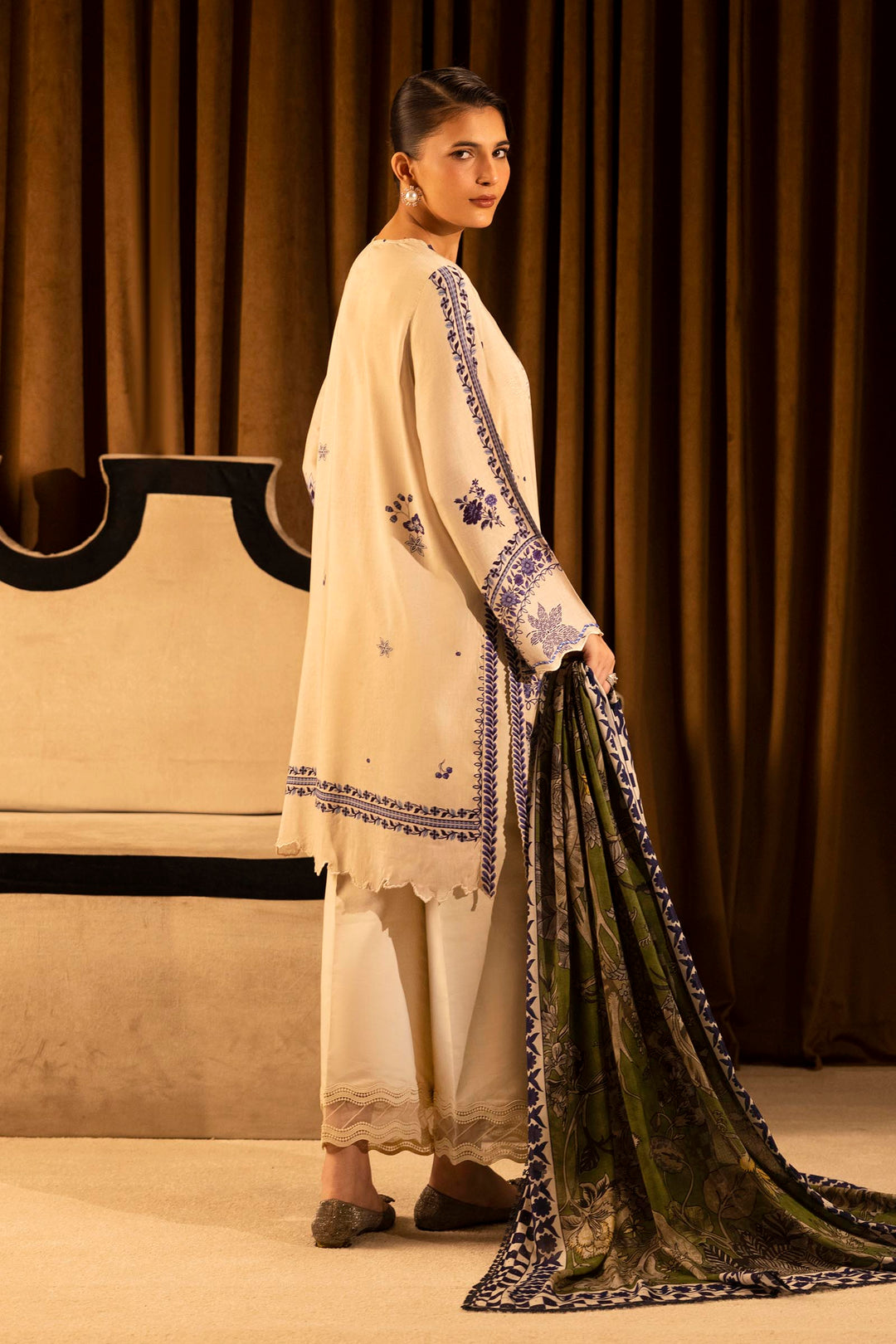 Sana Safinaz - Linen Muzlin - 3 Piece - Unstitched - M253-020B-3Cr