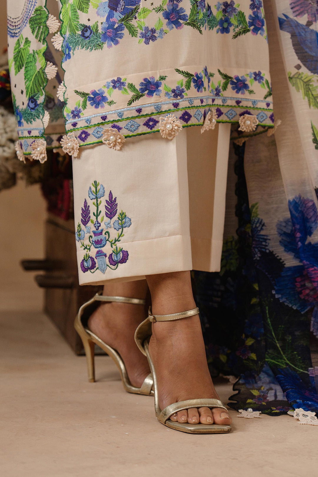 Sana Safinaz - Muzlin Lawn Unstitch Suit For Women - 3 Piece