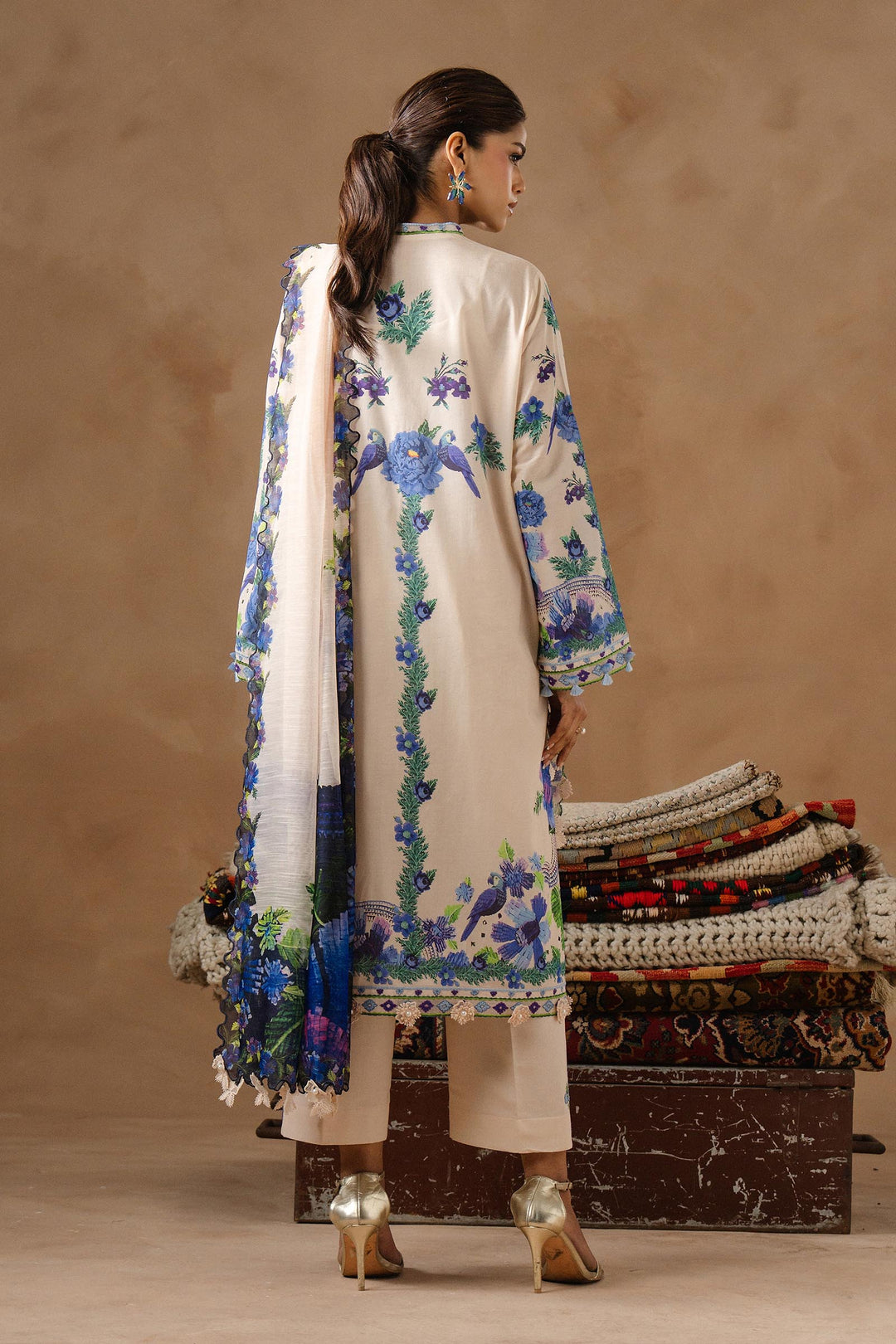 Sana Safinaz - Muzlin Lawn Unstitch Suit For Women - 3 Piece