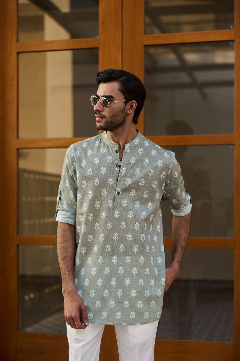 Deepak Perwani - Cotton Kurta For Men - Green - 1 Piece - Studio by TCS