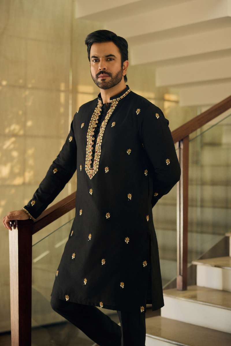 Deepak Perwani - Fine Crisp Kurta Pajama For Men - Black - 2 Piece