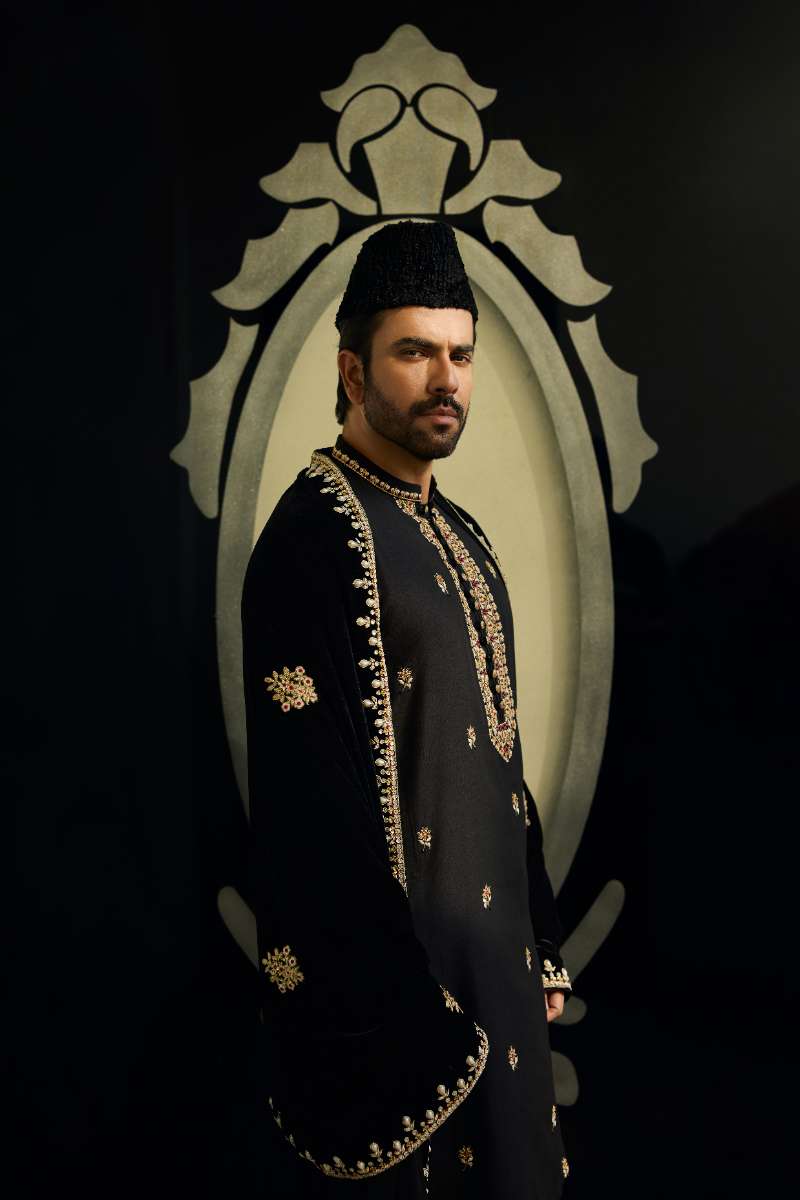 Deepak Perwani - Fine Crisp Kurta Pajama For Men - Black - 2 Piece