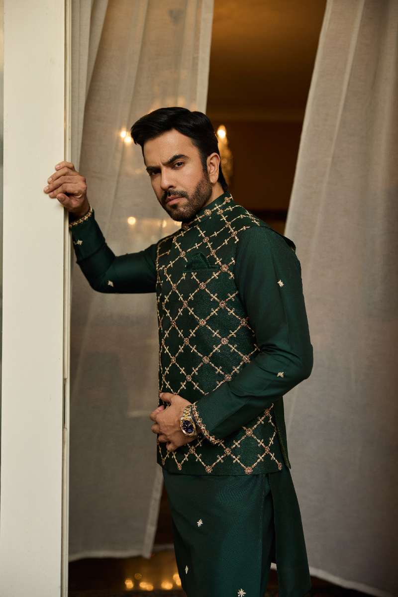 Deepak Perwani - Raw Silk Waistcoat For Men - Emerlad Green - 1 Piece