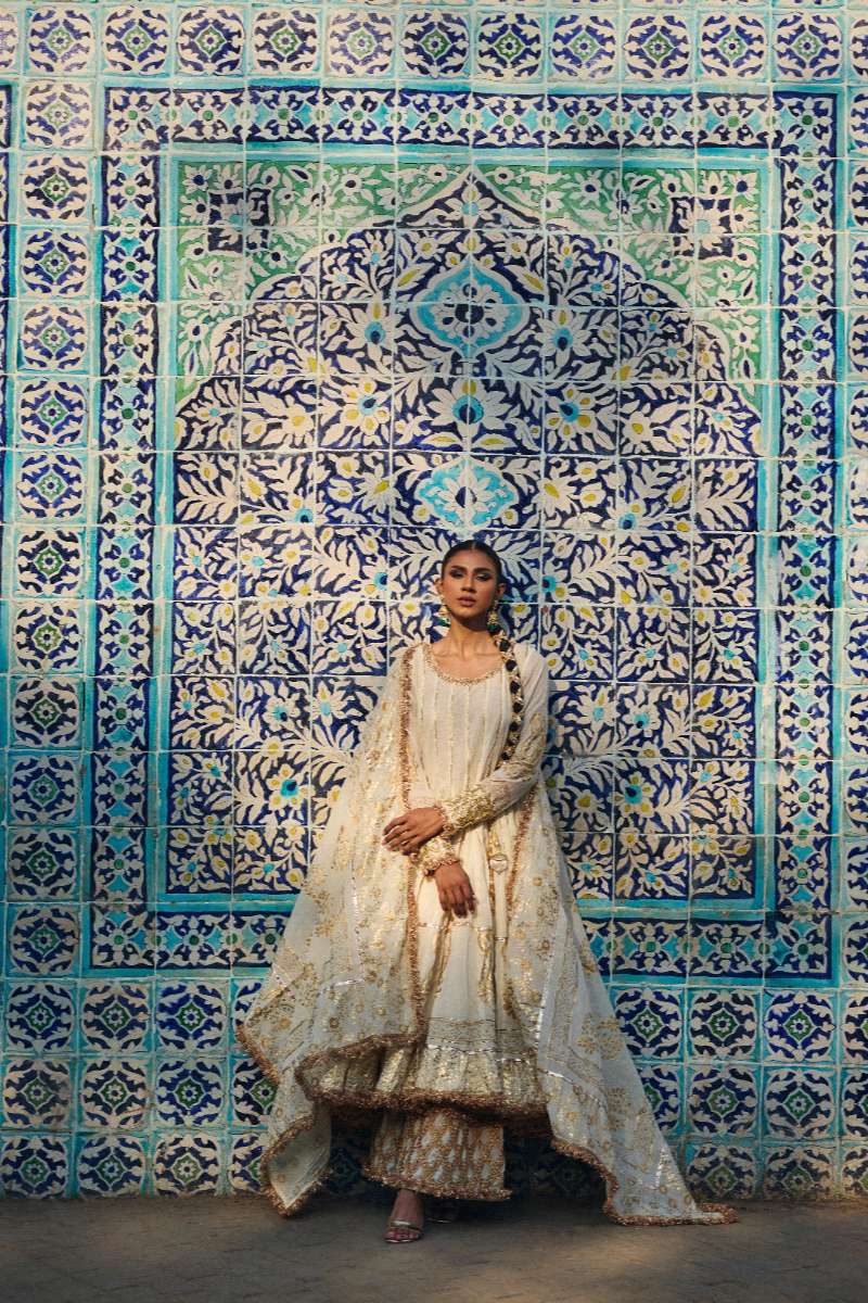 Pinktree - Jugni Muslin Luxury Pret Suit For Women - 3 Piece