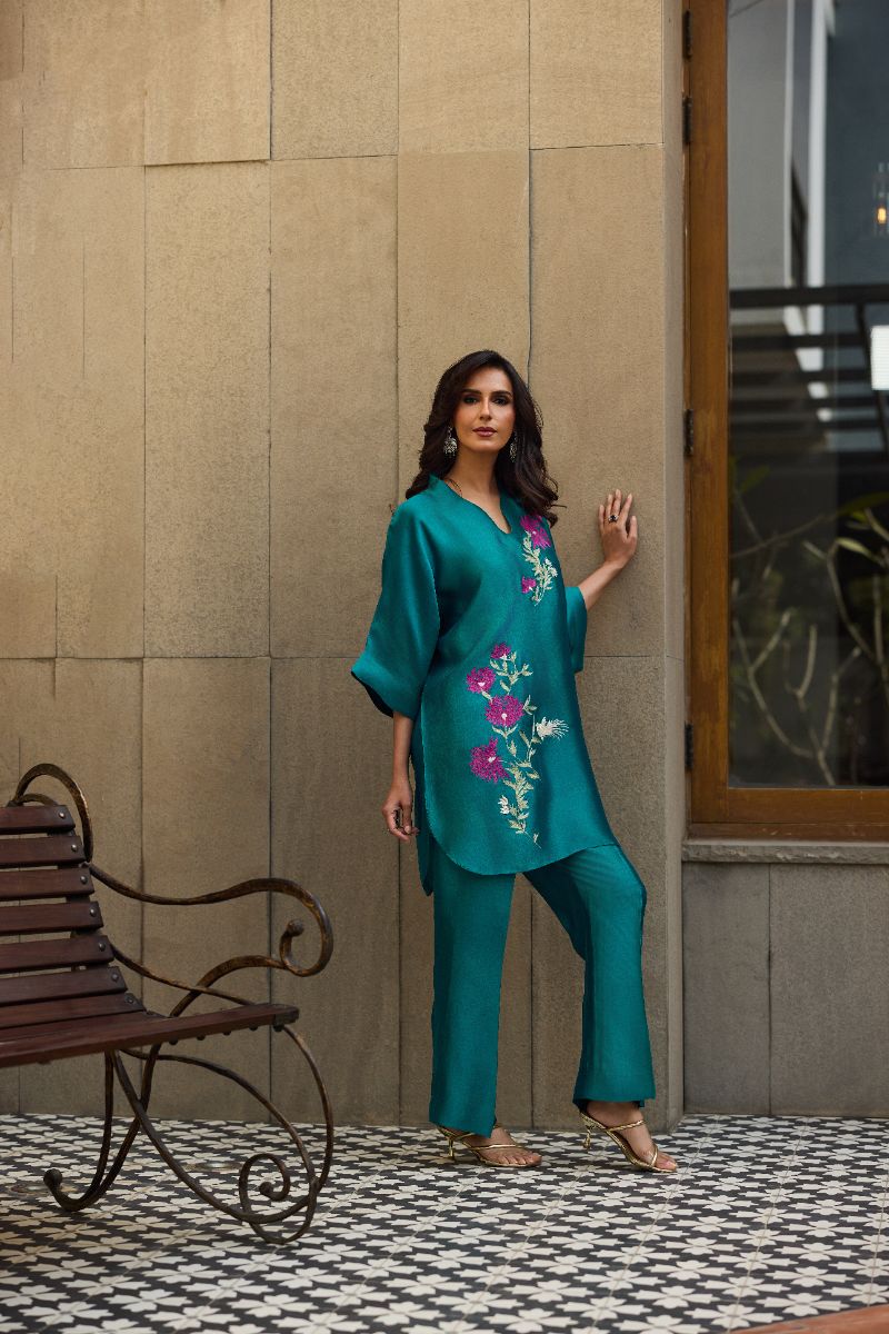 Deepak Perwani - Verdant Sheesha Silk Embroidered Suit For Women - Aqua - 2 Piece