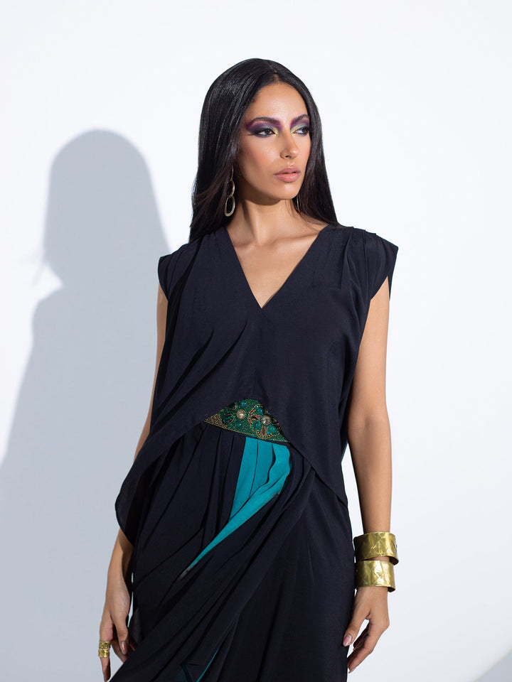 Sanam Chaudhri MOSS Black 2 Piece