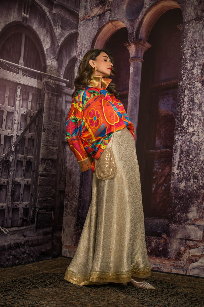 Maheen Khan - RED TRUCK ART TOP - Red - Blended Silk - 1 Piece