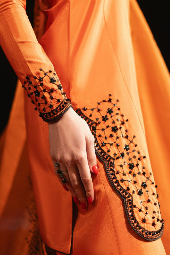 Maria Osama Khan - Aabroo-e-Jashan - orange - ORGANZA & Grip silk - 3 Piece