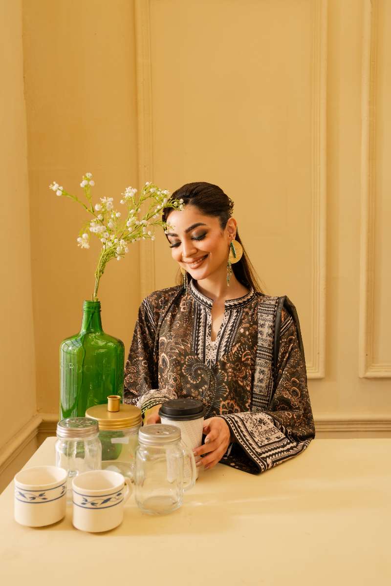 Maria Osama Khan - Georgette & Tissue Silk Solene Suit For Women - olive green - 3 Piece