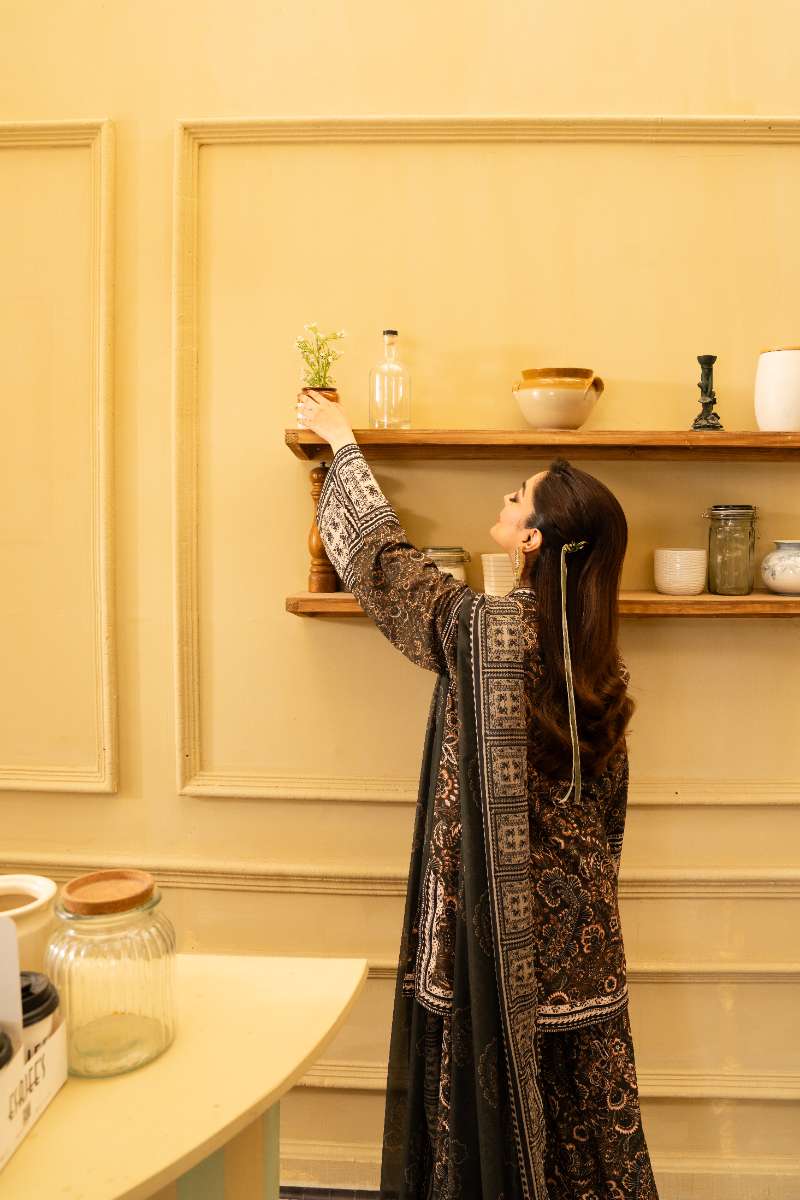 Maria Osama Khan - Georgette & Tissue Silk Solene Suit For Women - olive green - 3 Piece